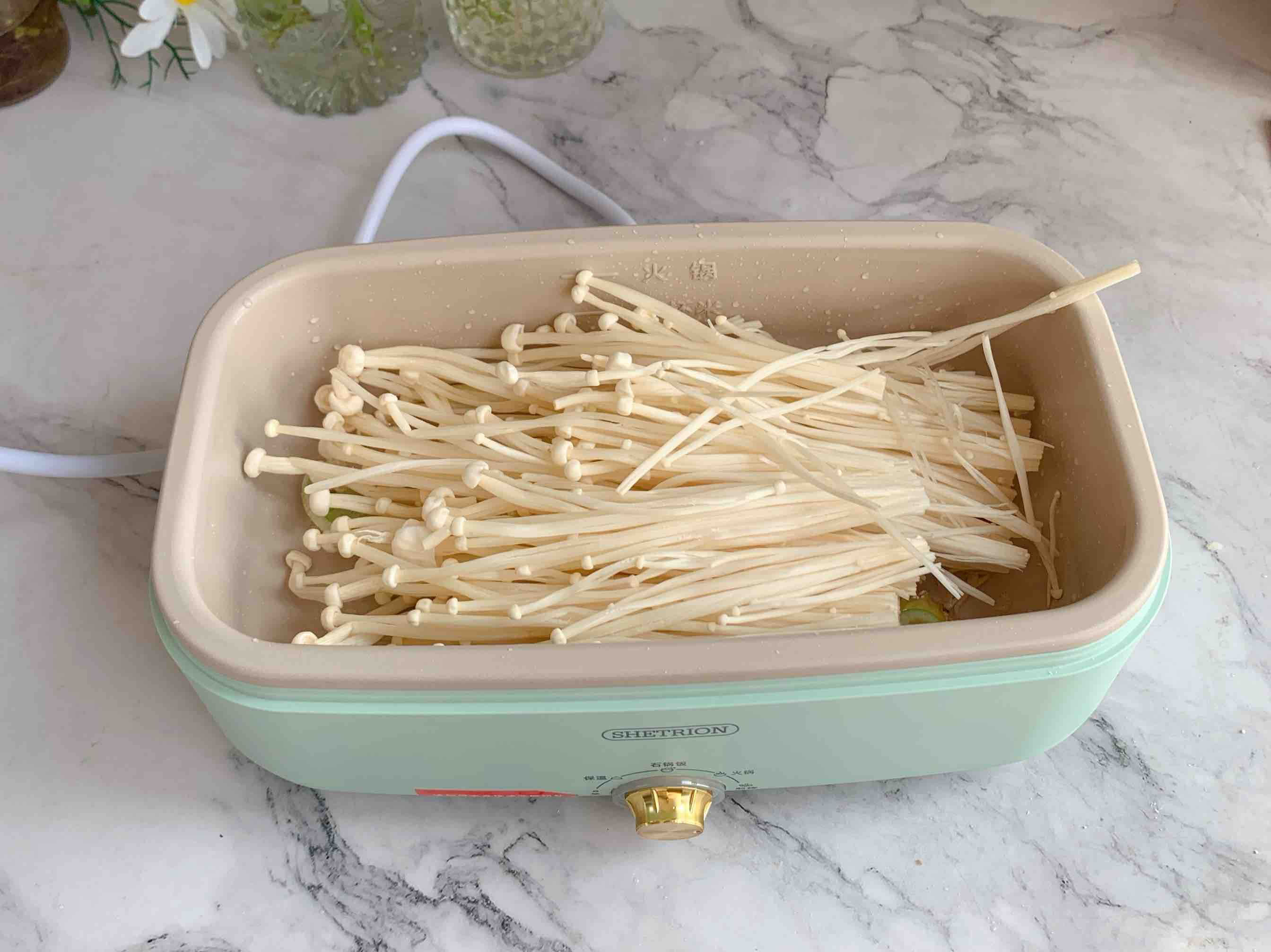 紅燒日本豆腐煲的做法-咸鮮味燒菜譜