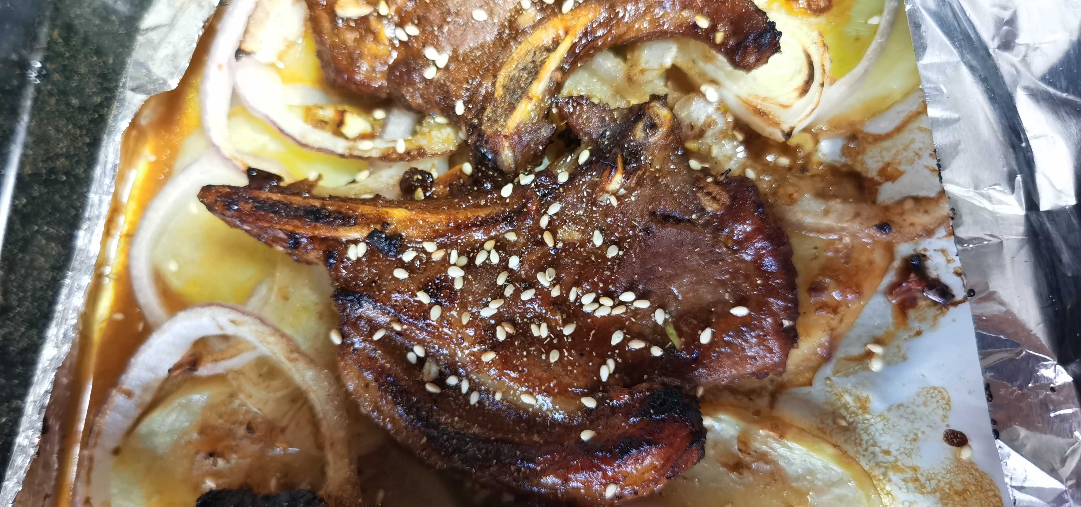 法式烤羊排的做法-蒜香味烤菜譜