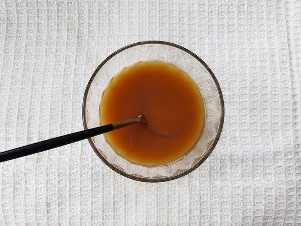 微辣鮮嫩的下飯菜，青紅椒炒肉絲的做法-咸鮮味炒菜譜