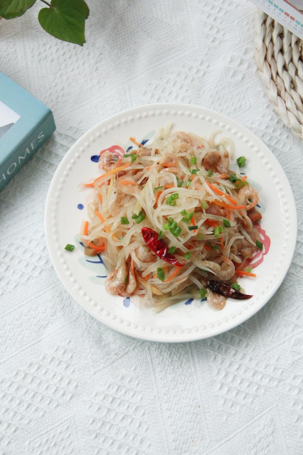 蝦干炒三絲的做法-咸鮮味炒菜譜