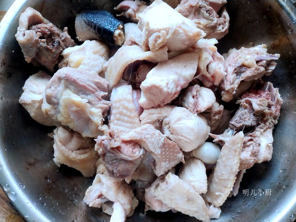 大盤雞的做法-家常味燉菜譜