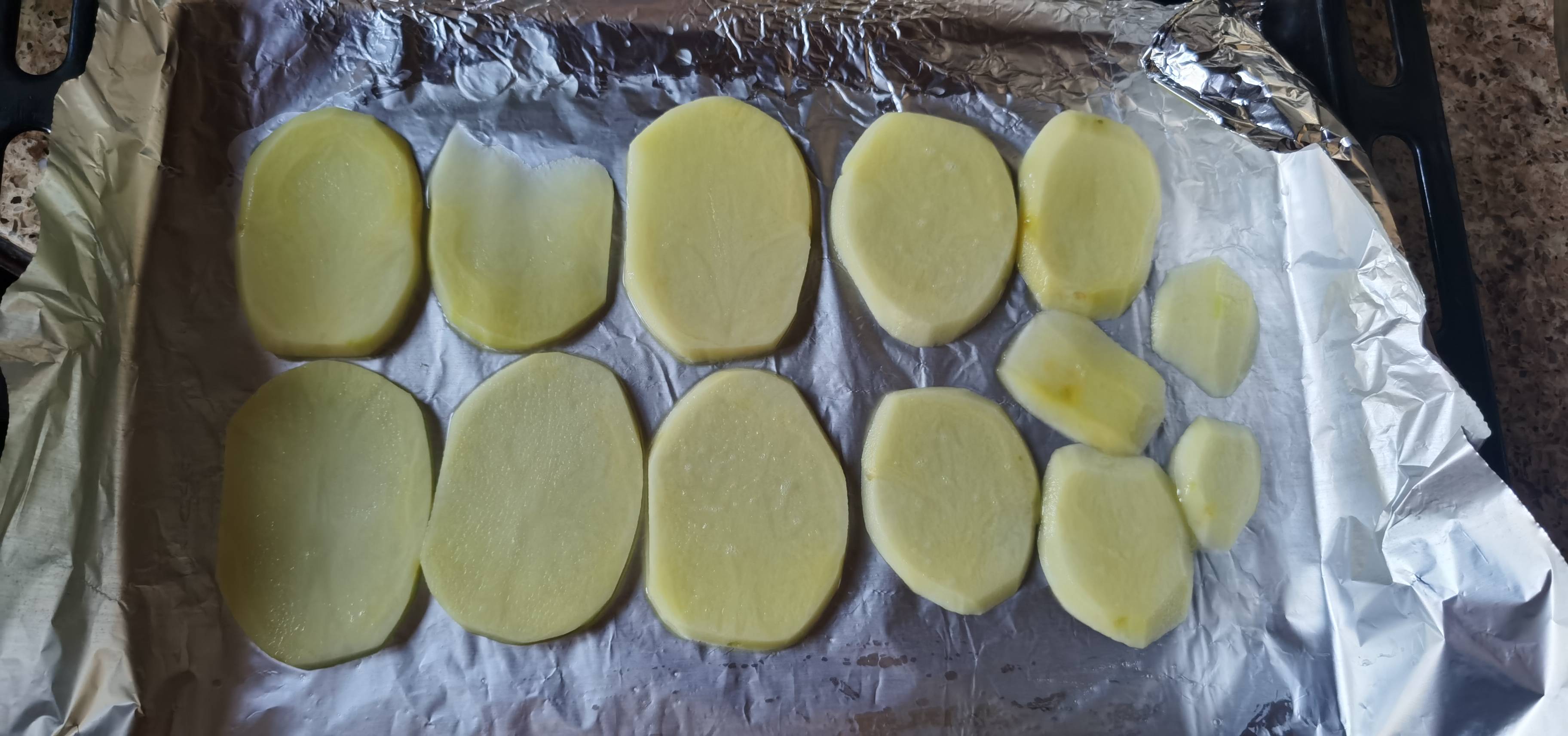 法式烤羊排的做法-蒜香味烤菜譜