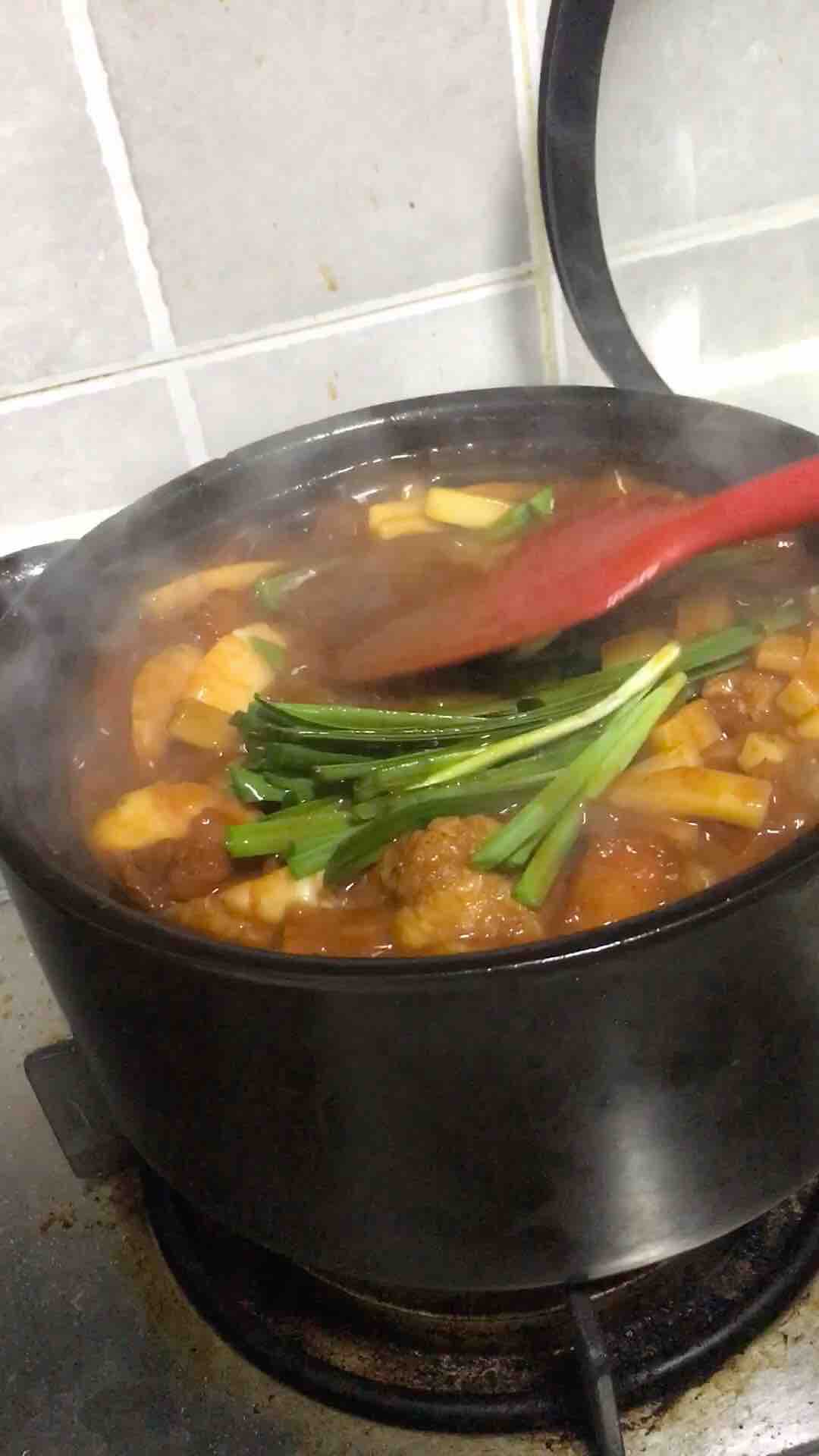 家庭自制燜鍋的做法-家常味燜菜譜