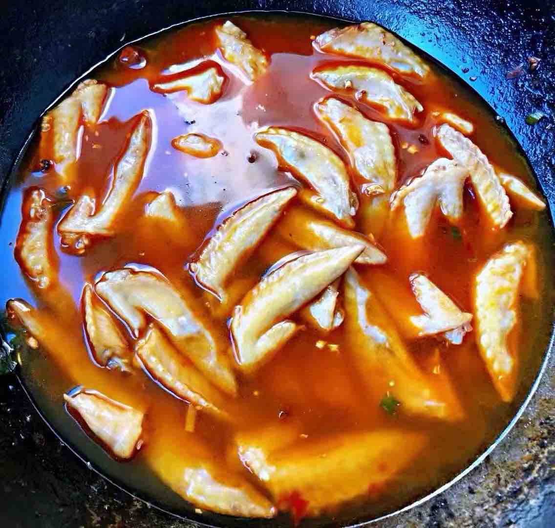 香辣雞翅尖的做法-香辣味燉菜譜
