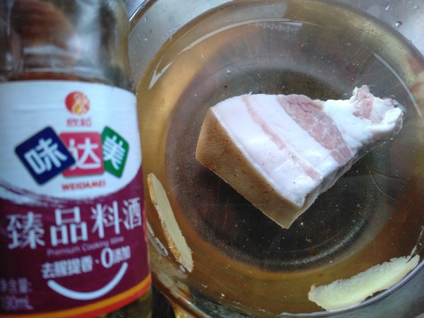 家常蒜苗回鍋肉的做法-家常味炒菜譜