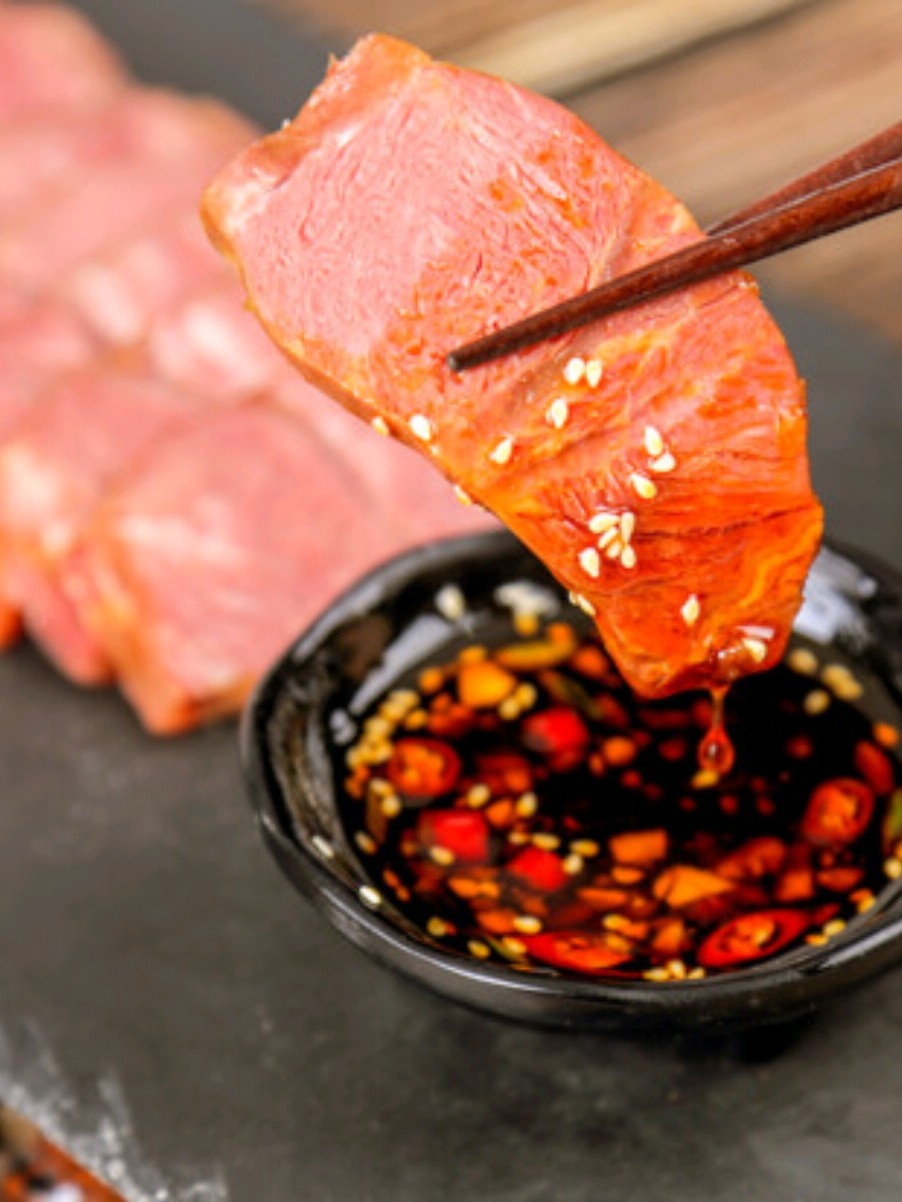 紅油鹵牛腱的做法-香辣味鹵菜譜