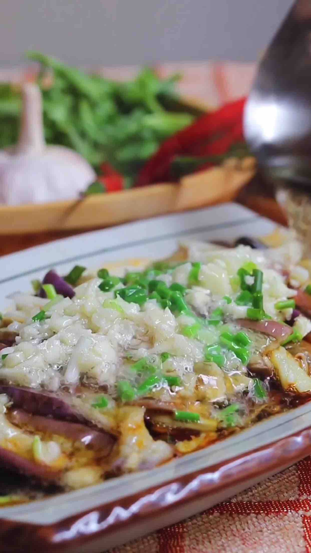 油淋風味茄子的做法-蒜香味蒸菜譜