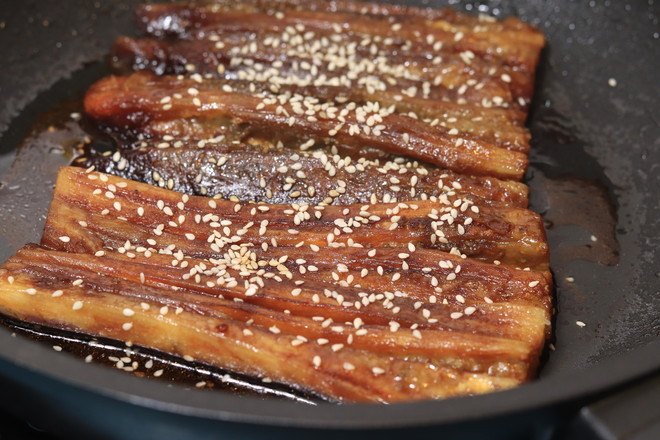 蒲燒茄子的做法-咸鮮味煎菜譜-易網健康養生網 蒲燒茄子的做法-咸鮮味煎菜譜