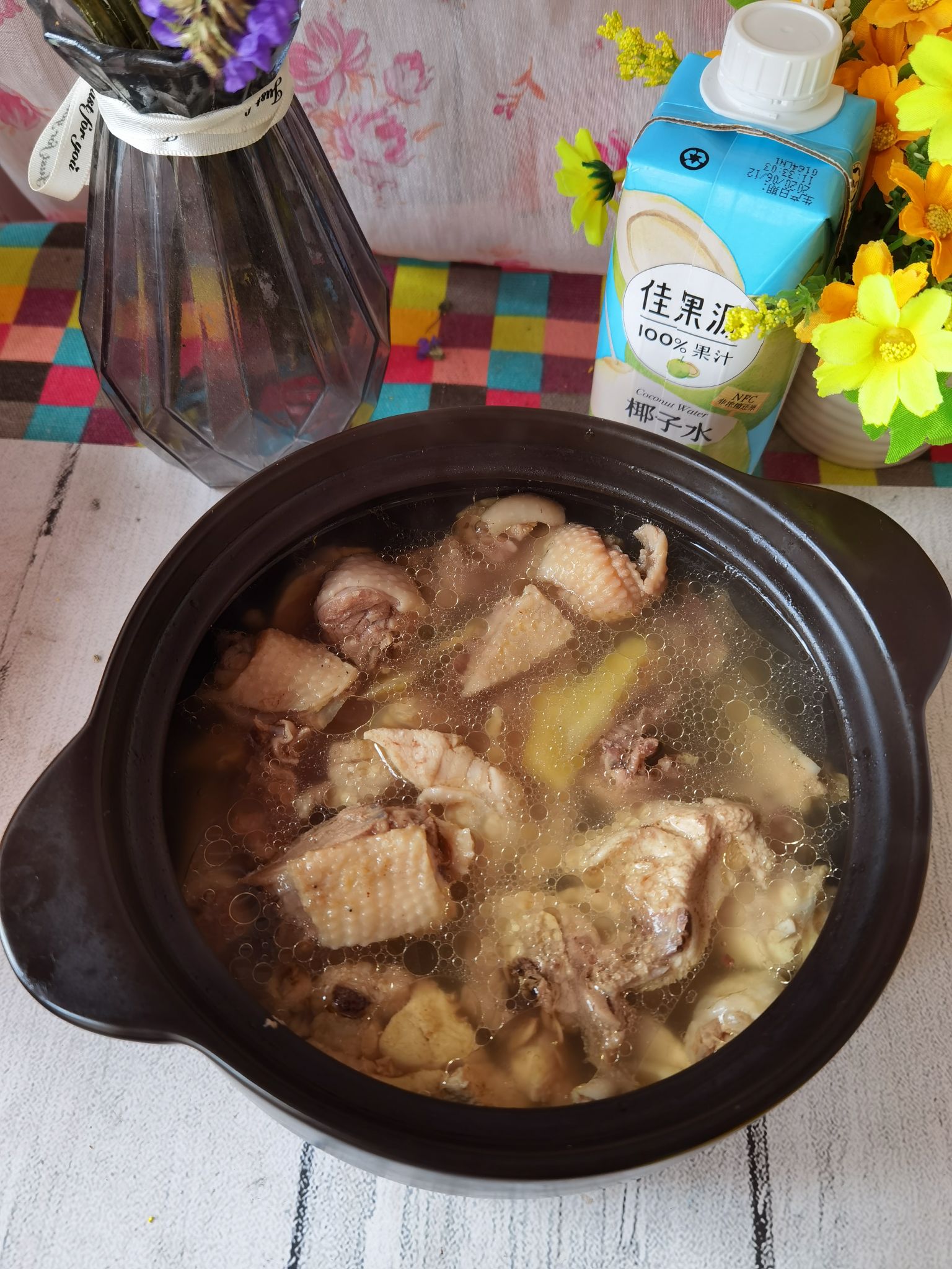 椰子雞煲的做法-咸鮮味煮菜譜