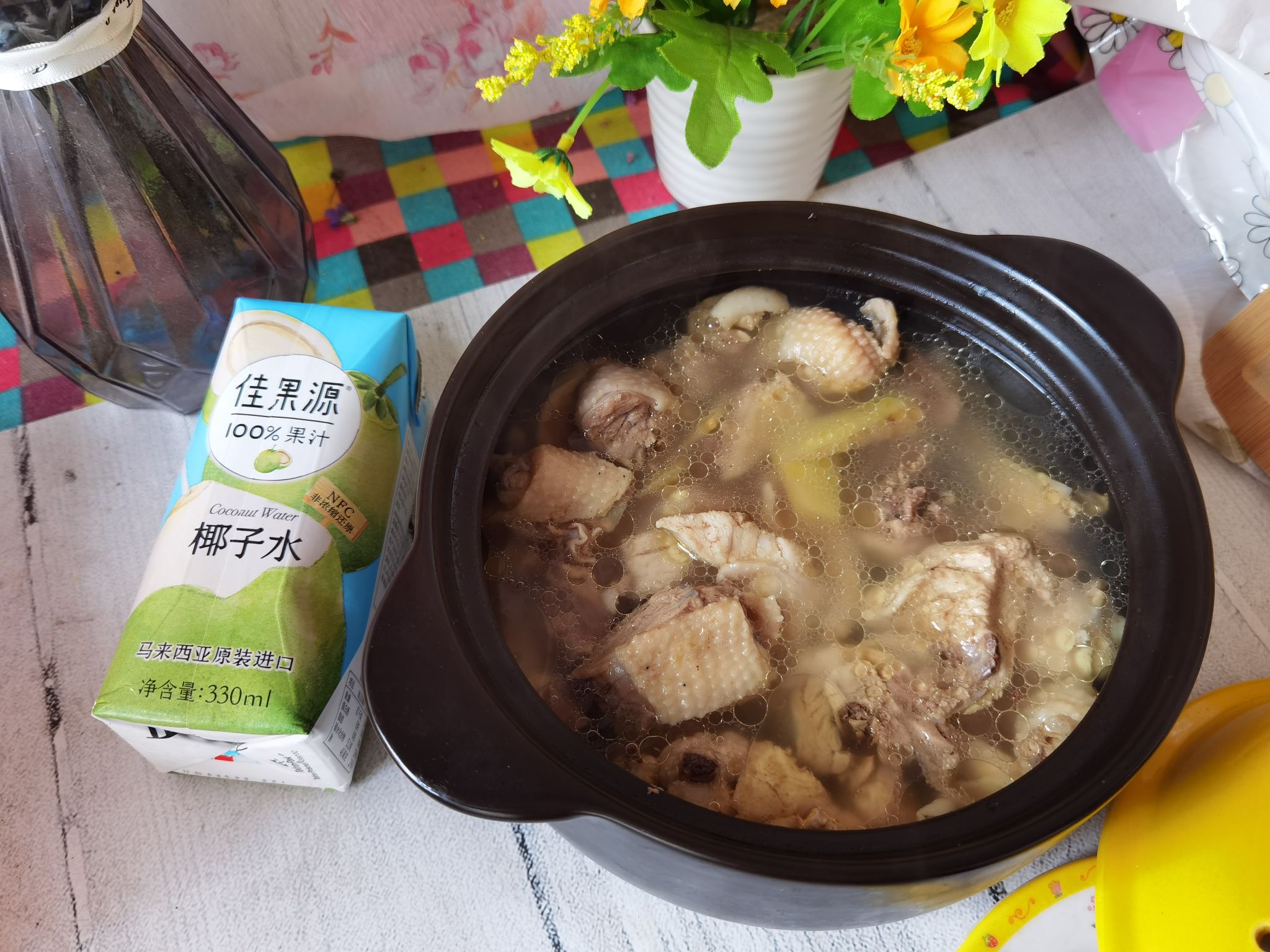 椰子雞煲的做法-咸鮮味煮菜譜