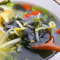 煎蛋裙帶菜湯  寶寶輔食食譜的做法-家常味煮菜譜