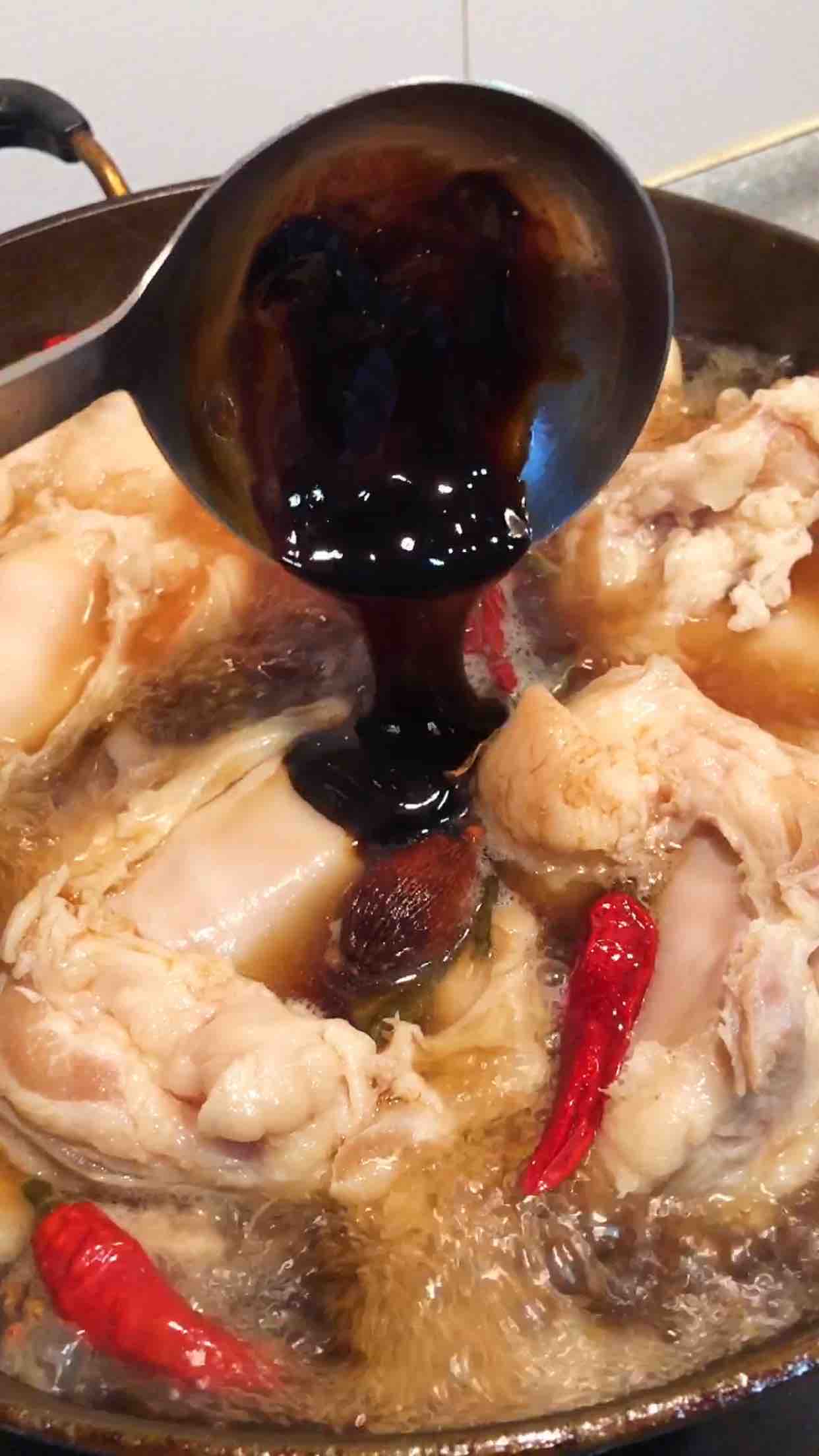 醬鹵牛窩骨的做法-香辣味煮菜譜