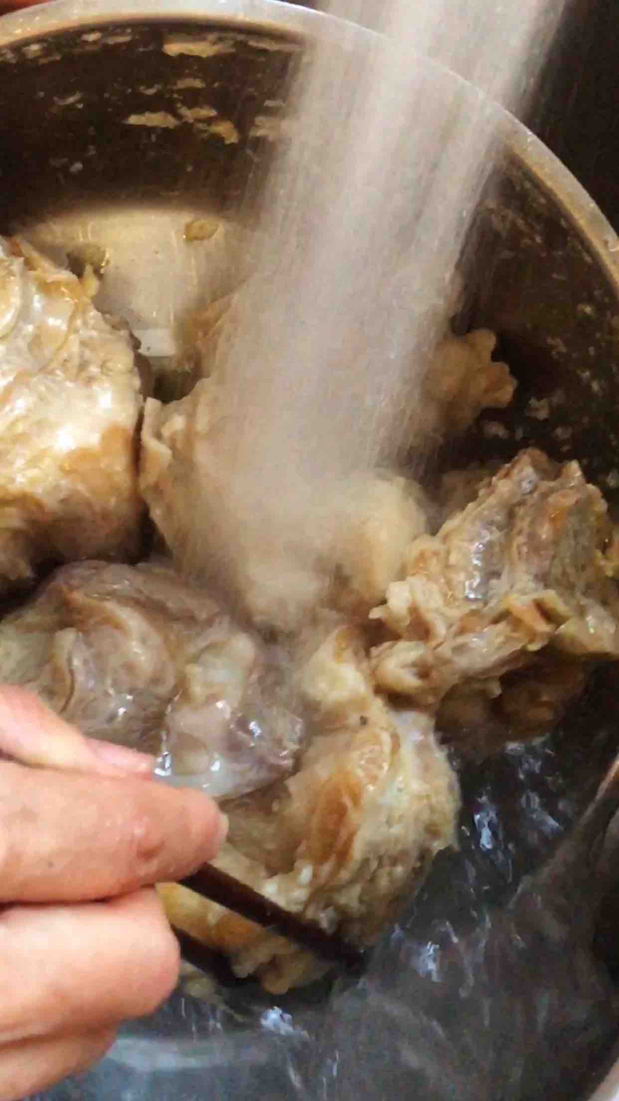 醬鹵牛窩骨的做法-香辣味煮菜譜