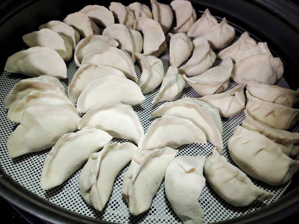 蝦仁玉米豬肉蒸餃的做法-咸鮮味蒸菜譜