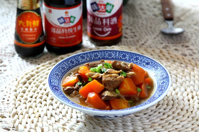 #冬至大如年#胡蘿卜燜羊肉的做法-咸鮮味煮菜譜-易網健康養生網 #冬至大如年#胡蘿卜燜羊肉的做法-咸鮮味煮菜譜