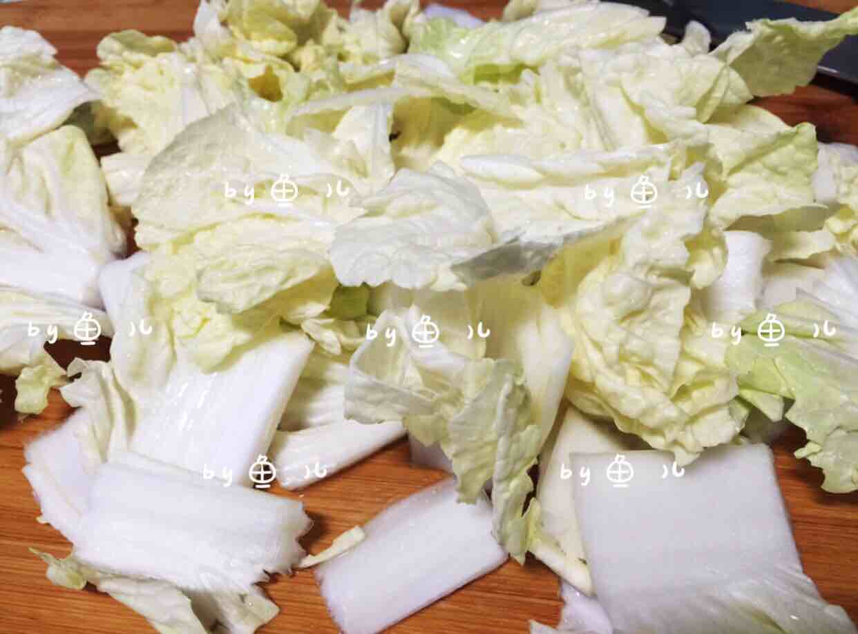 培根炒胡蘿卜白菜的做法-家常味炒菜譜