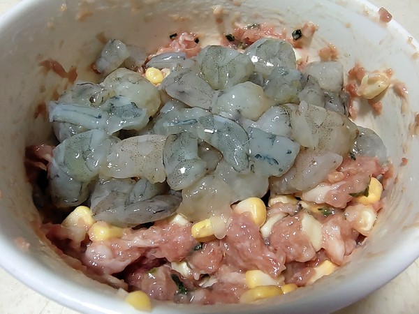 蝦仁玉米豬肉蒸餃的做法-咸鮮味蒸菜譜