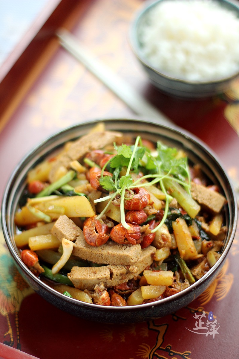 小龍蝦麻辣香鍋的做法-香辣味炒菜譜