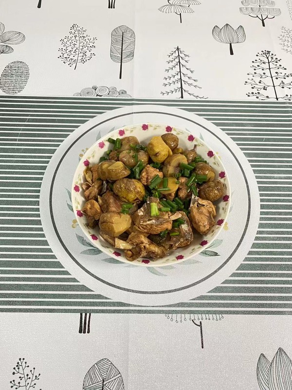 #冬至大如年#板栗燉雞的做法-家常味燉菜譜