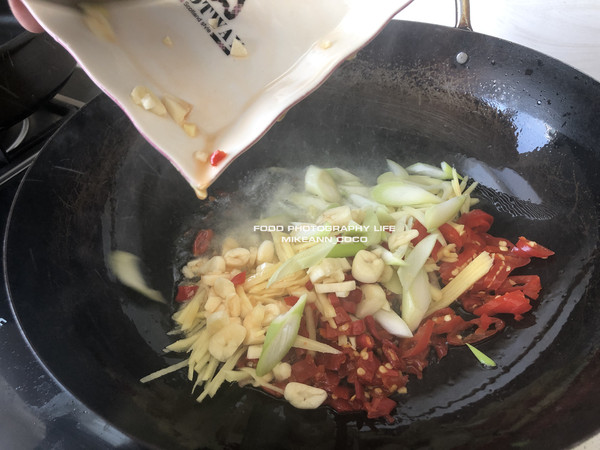 香嫩炒豬肝的做法-家常味炒菜譜