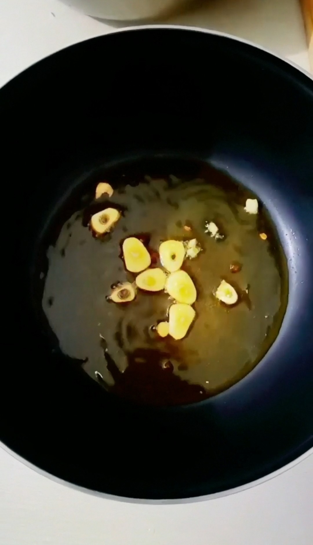 芹菜炒土豆絲的做法-咸鮮味炒菜譜