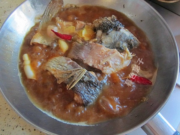 清燉鯉魚的做法-香辣味燉菜譜