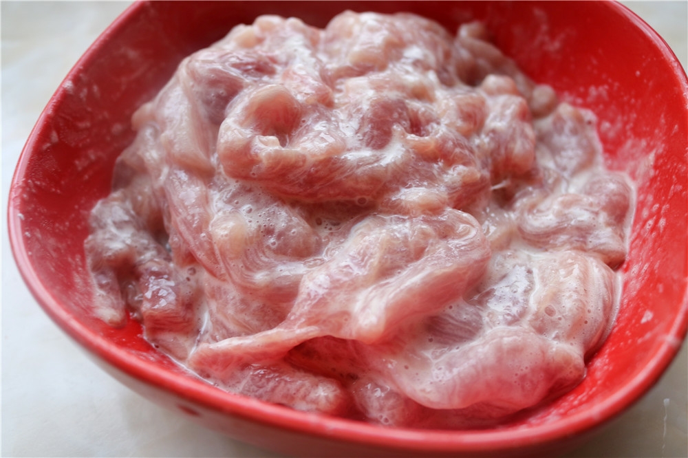 不一樣的糖醋里脊,太好吃了的做法-酸甜味炸菜譜-易網健康養生網 不一樣的糖醋里脊,太好吃了的做法-酸甜味炸菜譜