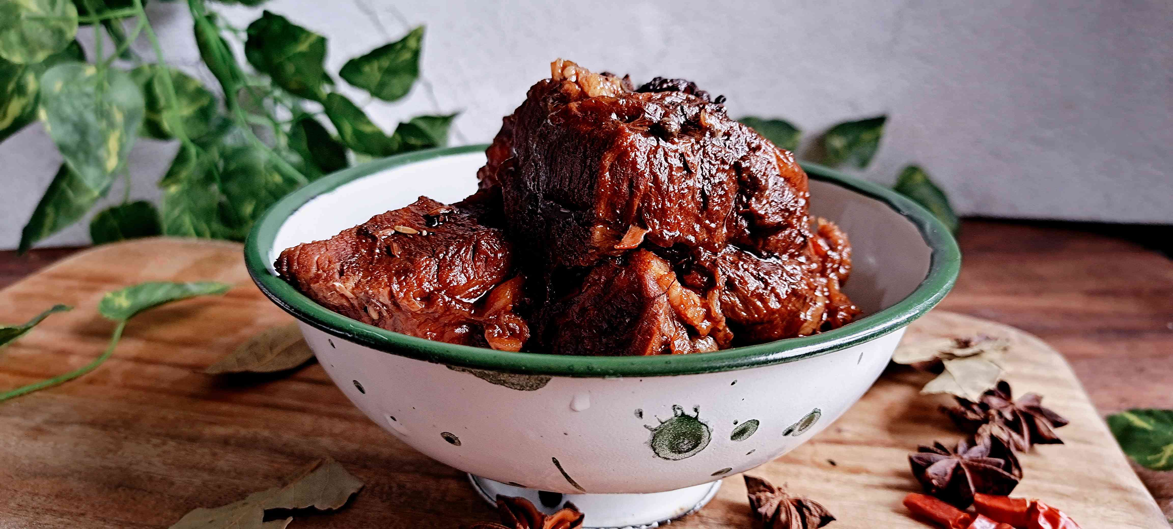 #冬至大如年#冬至進補多吃牛肉，懶人做法…鹵牛肉的做法-五香味鹵菜譜