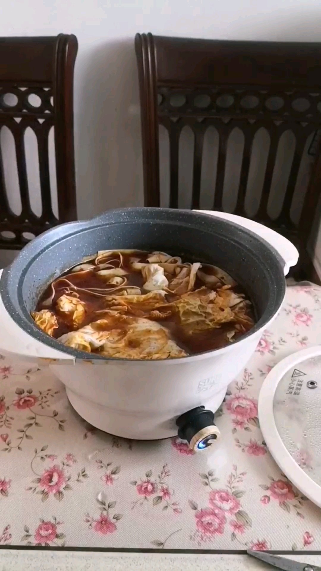 鮮香可口的麻辣燙的做法-香辣味煮菜譜