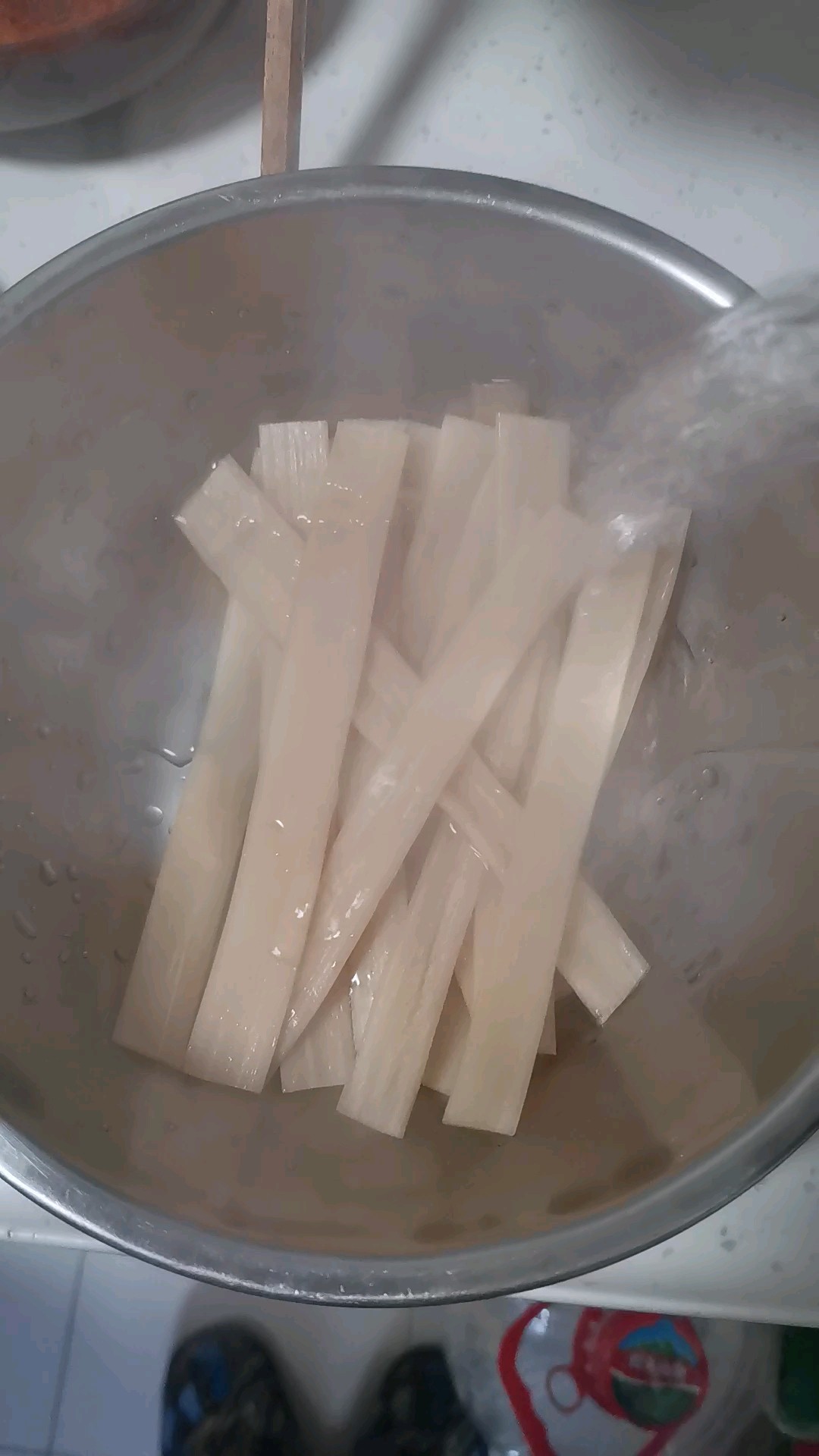 大蝦土豆煲的做法-香辣味燒菜譜