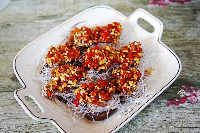 蒜蓉粉絲香菇的做法-蒜香味蒸菜譜-易網健康養生網 蒜蓉粉絲香菇的做法-蒜香味蒸菜譜