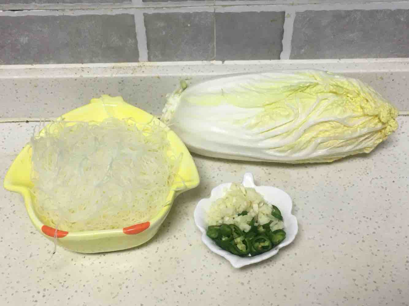 娃娃菜蒸粉絲的做法-家常味蒸菜譜-易網<a href=http://www.gyfww.com/ target=_blank class=infotextkey>健康養生</a>網 娃娃菜蒸粉絲的做法-家常味蒸菜譜