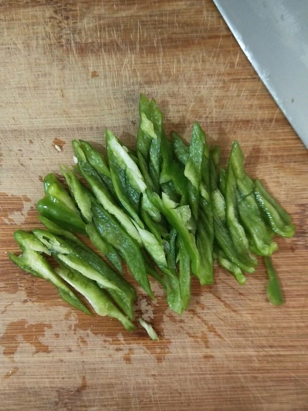 素炒海鮮菇的做法-家常味炒菜譜