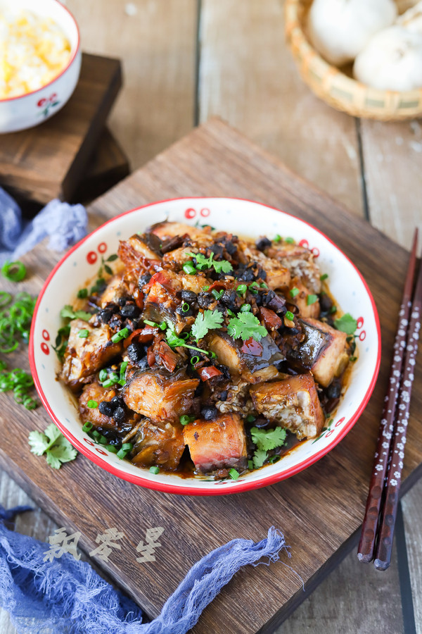 豉香蒸臘魚(yú)，咸香適口超下飯的做法-家常味蒸菜譜