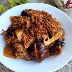 四鮮烤麩的做法-家常味燉菜譜