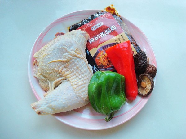 黃燜雞的做法-醬香味燒菜譜-易網<a href=http://www.gyfww.com/ target=_blank class=infotextkey>健康養生</a>網 黃燜雞的做法-醬香味燒菜譜