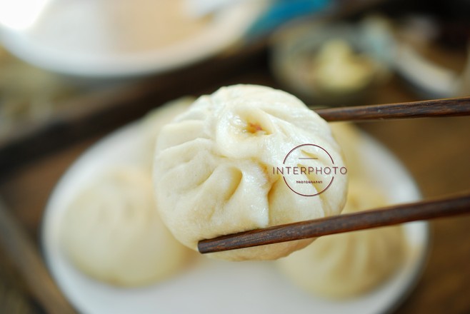 #冬至大如年#包子直接上鍋蒸就錯了，多做這一步包子松軟白嫩不塌皮的做法-家常味蒸菜譜