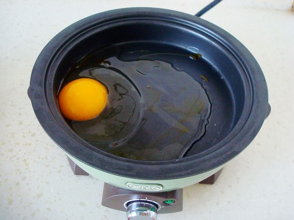 茄汁煎蛋泡面的做法-茄汁味煮菜譜