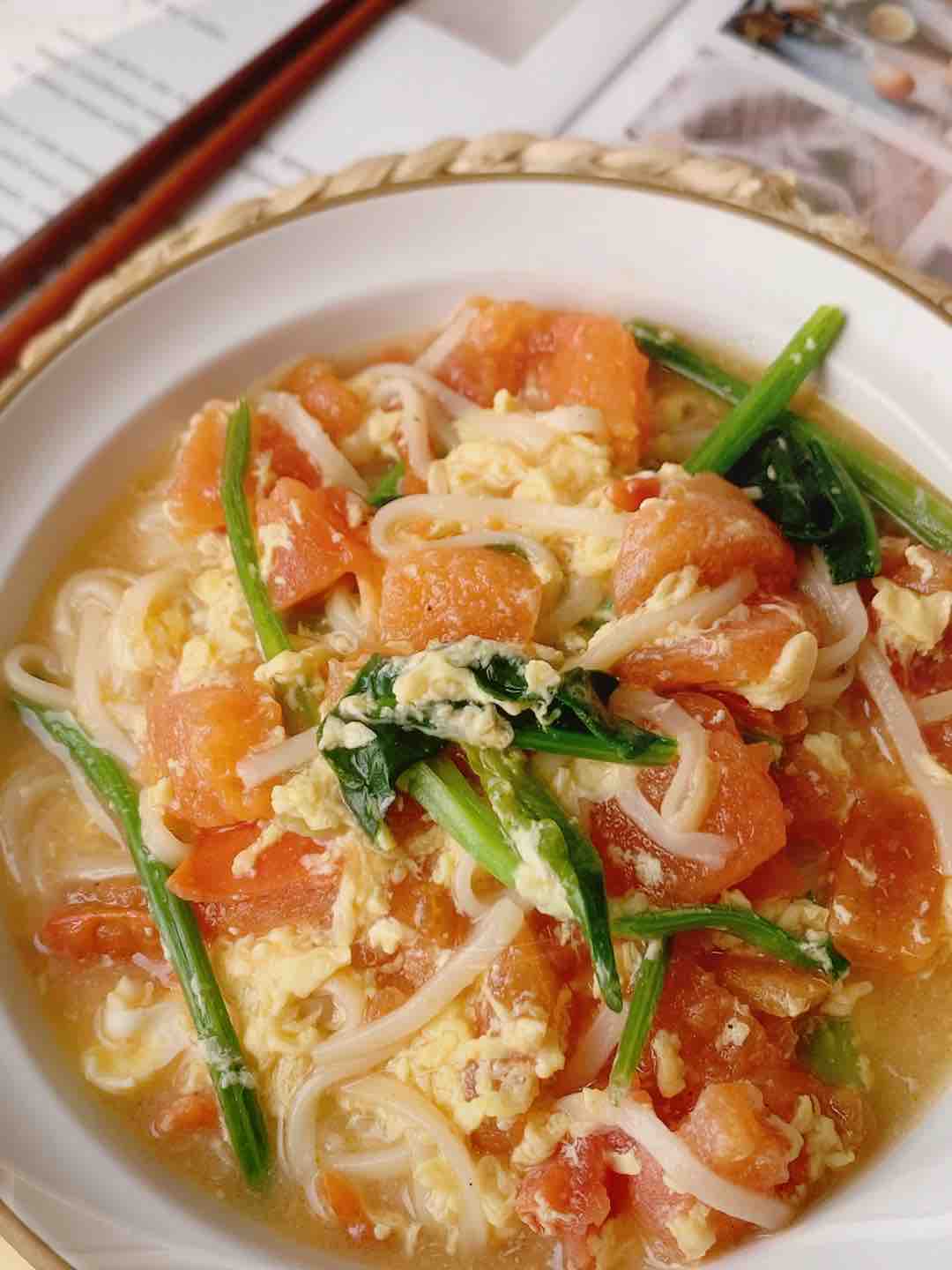 番茄雞蛋濃湯面的做法-家常味煮菜譜