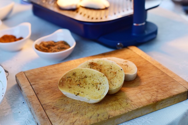 自制烤羊肉的做法-咸鮮味烤菜譜