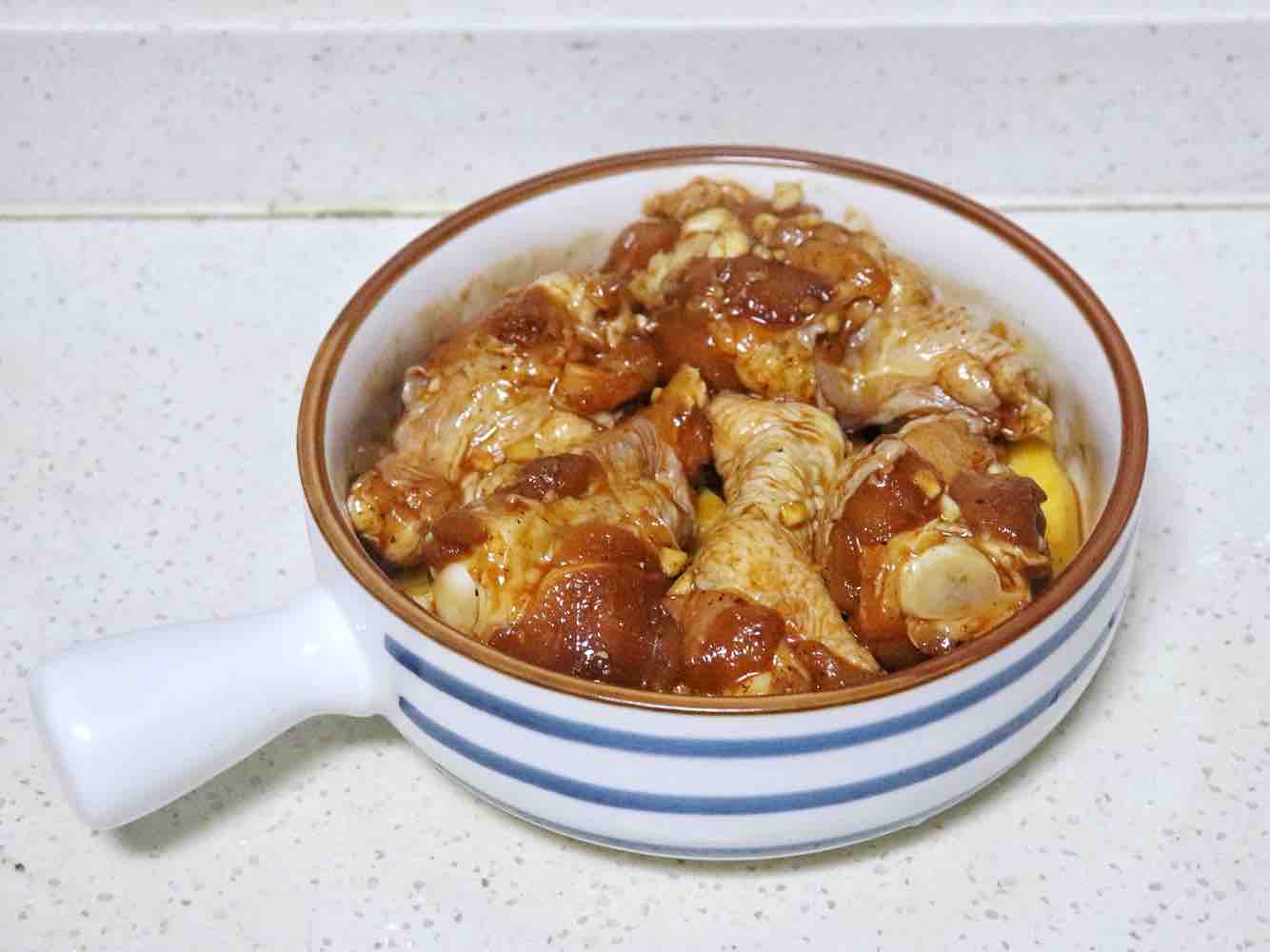 雜蔬烤雞腿的做法-家常味烘焙菜譜-易網(wǎng)健康養(yǎng)生網(wǎng) 雜蔬烤雞腿的做法-家常味烘焙菜譜