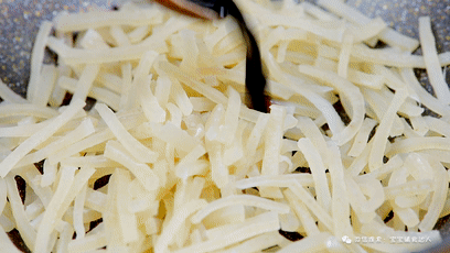 自制肉皮凍  寶寶輔食食譜的做法-家常味煮菜譜