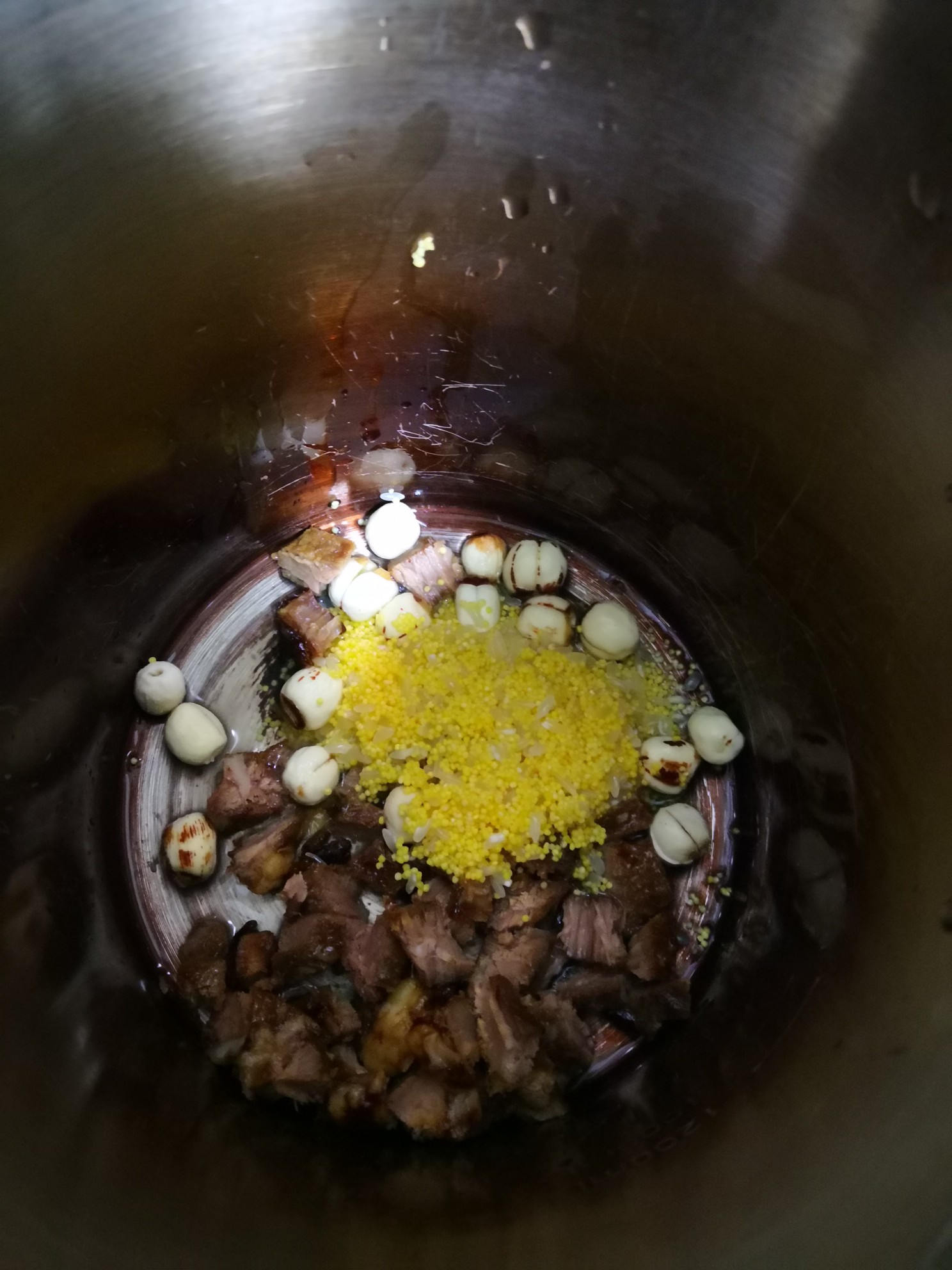 蓮子牛肉羹的做法-家常味榨汁菜譜