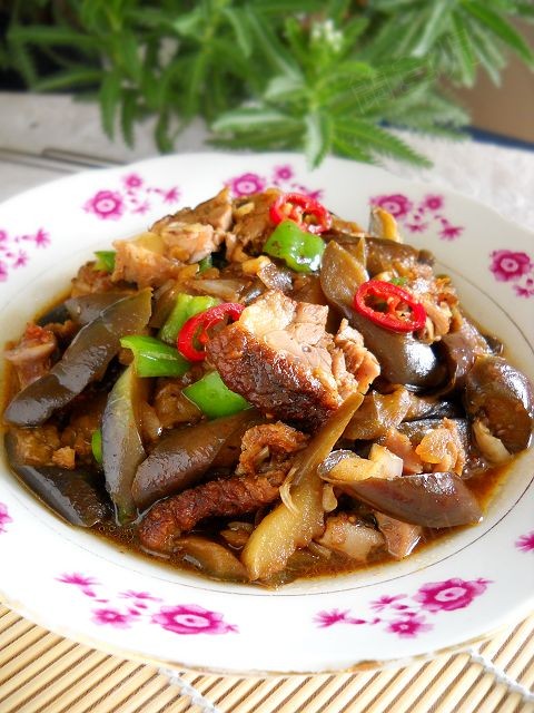 烤鴨燒茄子的做法-家常味燒菜譜