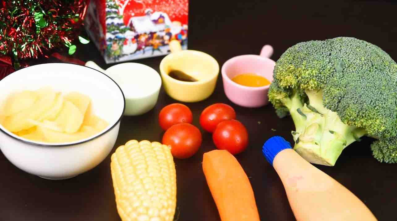 圣誕樹西藍(lán)花沙拉的做法-家常味煮菜譜-易網(wǎng)<a href=http://www.gyfww.com/ target=_blank class=infotextkey>健康養(yǎng)生</a>網(wǎng) 圣誕樹西藍(lán)花沙拉的做法-家常味煮菜譜