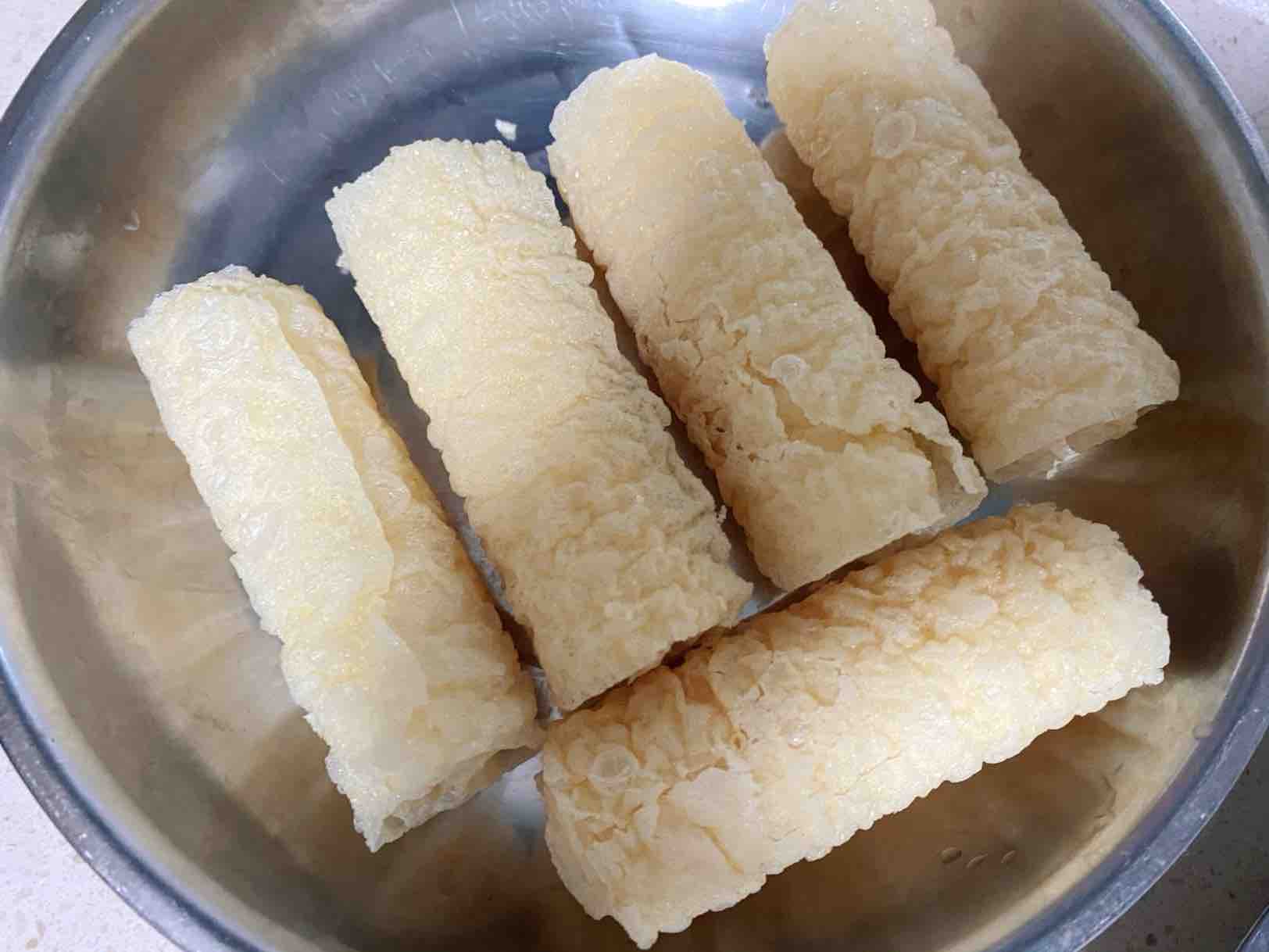 腐皮黃豆醬蒸豬板筋的做法-家常味蒸菜譜