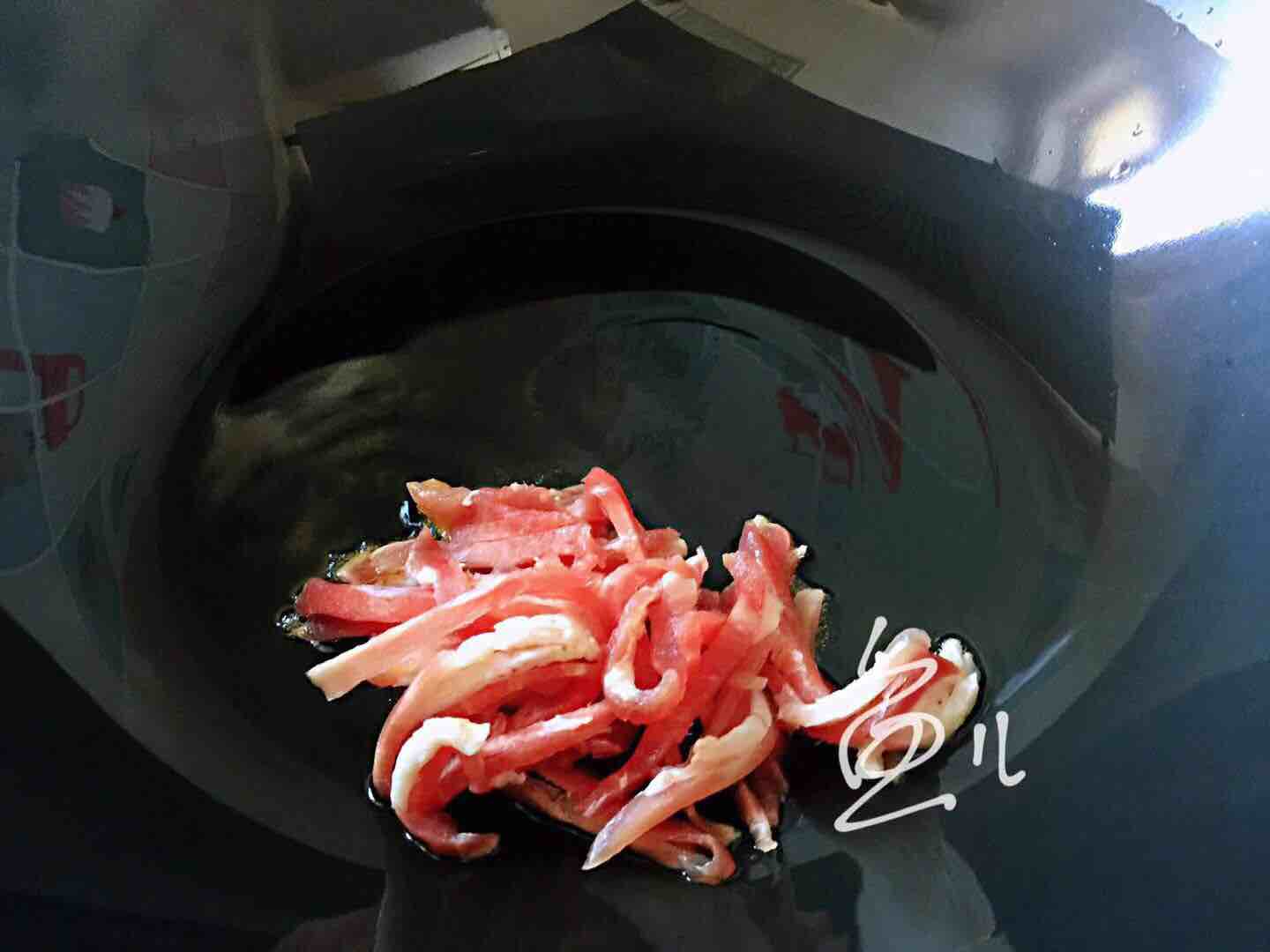 豆芽炒韭菜的做法-家常味炒菜譜