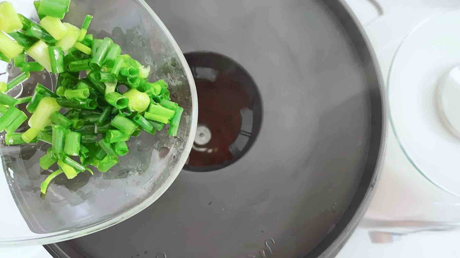 清炒胡蘿卜絲、簡單美味快手家常菜的做法-家常味炒菜譜