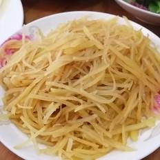 簡簡單單也不失美味~~醋溜土豆絲的做法-家常味炒菜譜