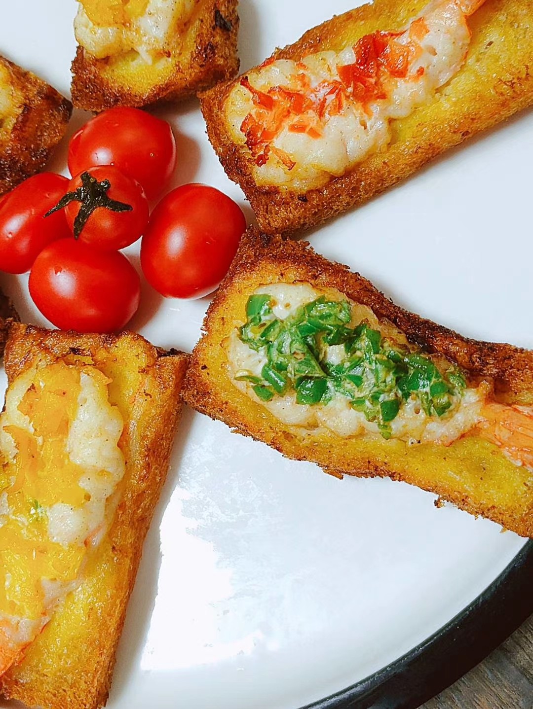 三彩大蝦的做法-家常味炸菜譜